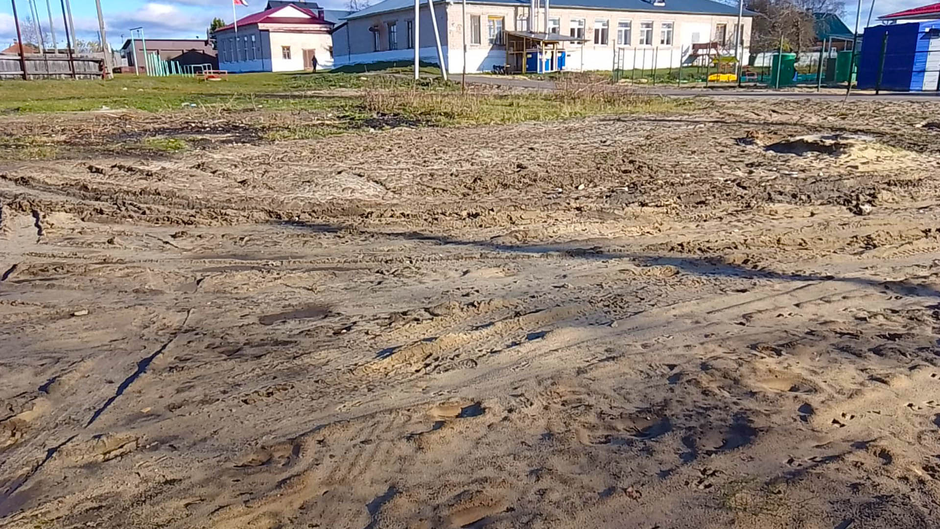 Благоустройство территории Велетьминской школы, п.Велетьма