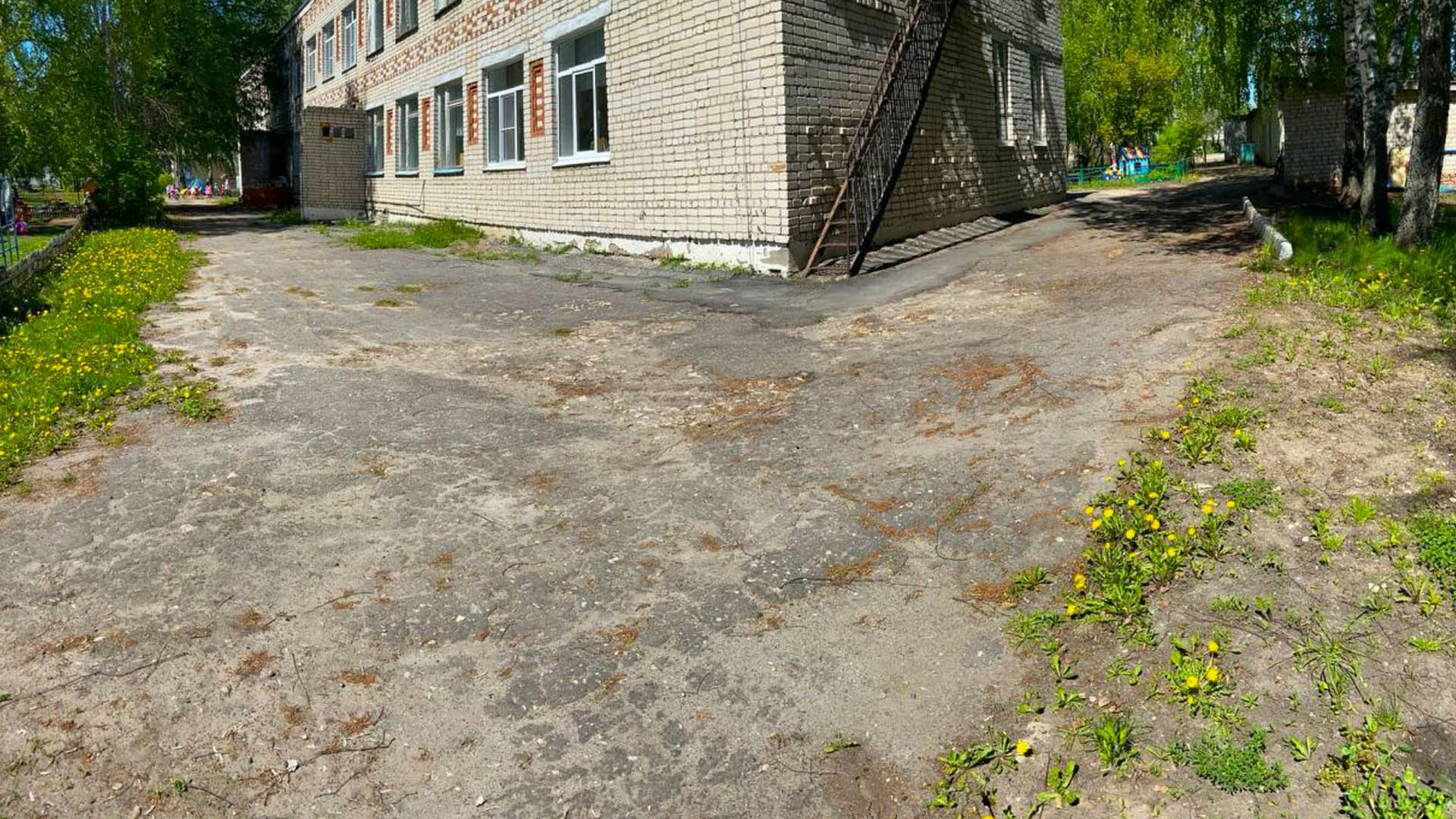 Ремонт асфальтового покрытия на территории МБДОУ "Д/с"Малышок", г.Перевоз