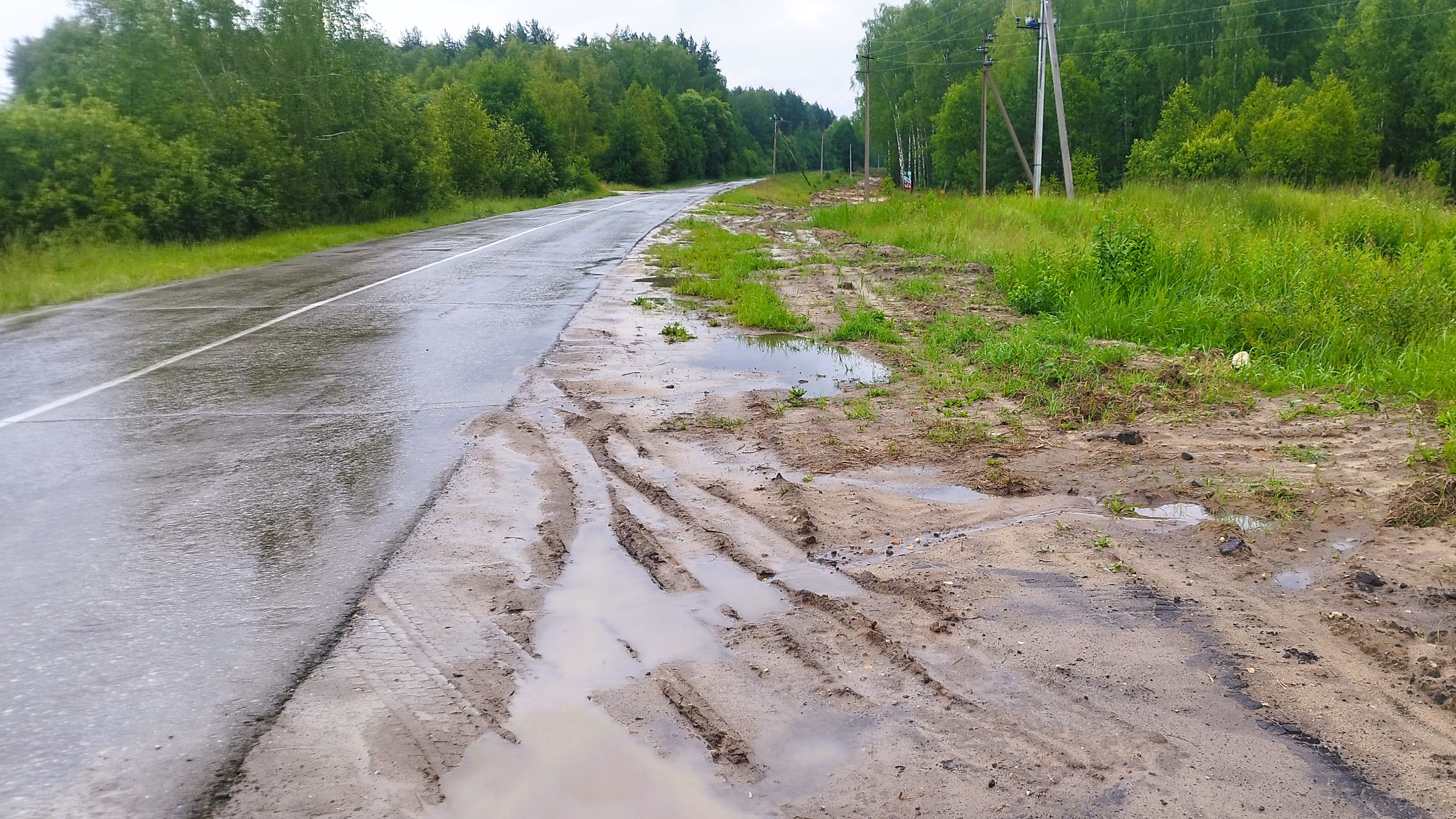 Ремонт водопровода от техникума до ЦРБ, р.п.Вознесенское