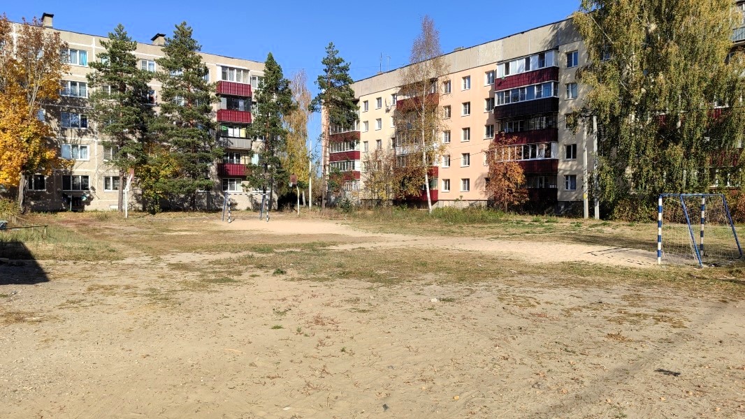 Устройство спортивной площадки на ул.Адмирала Макарова (между домами №43, №67, №69), г.Кулебаки